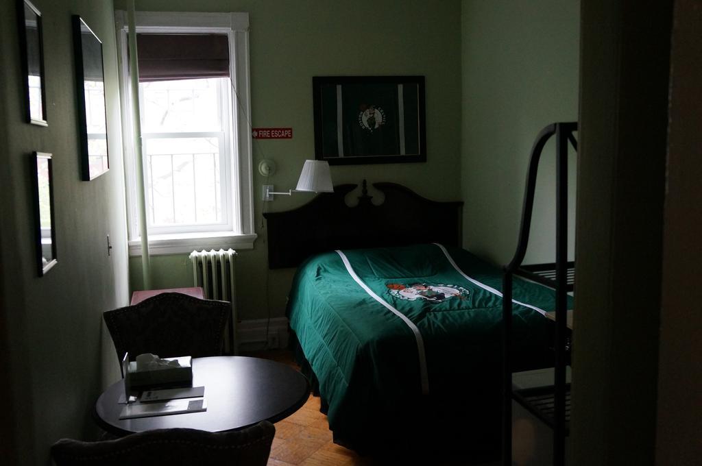 463 Beacon Street Guest House Boston Room photo