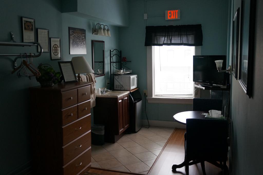 463 Beacon Street Guest House Boston Room photo